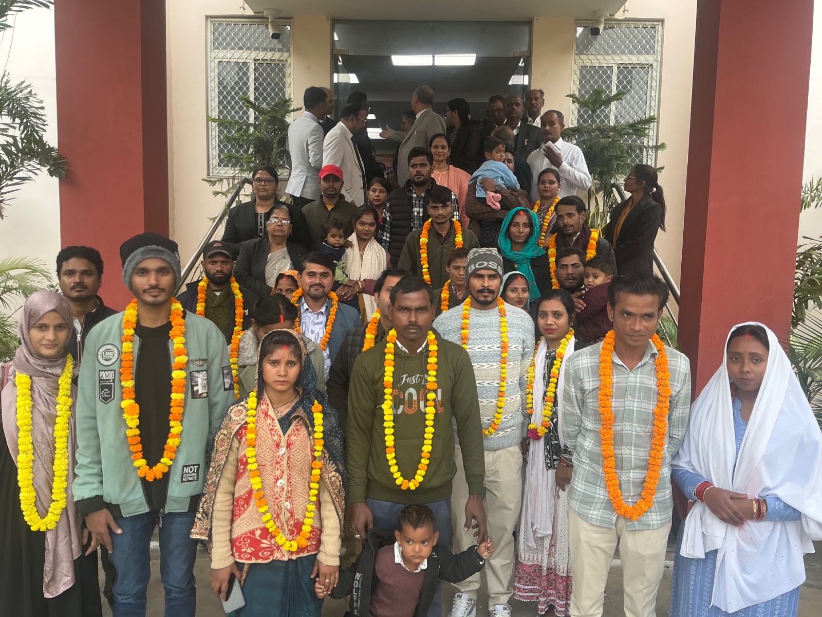 प्रयागराज :राष्ट्रीय लोक अदालत का भव्य आयोजन कुल 227876 वादो का रिकार्ड निस्तारण