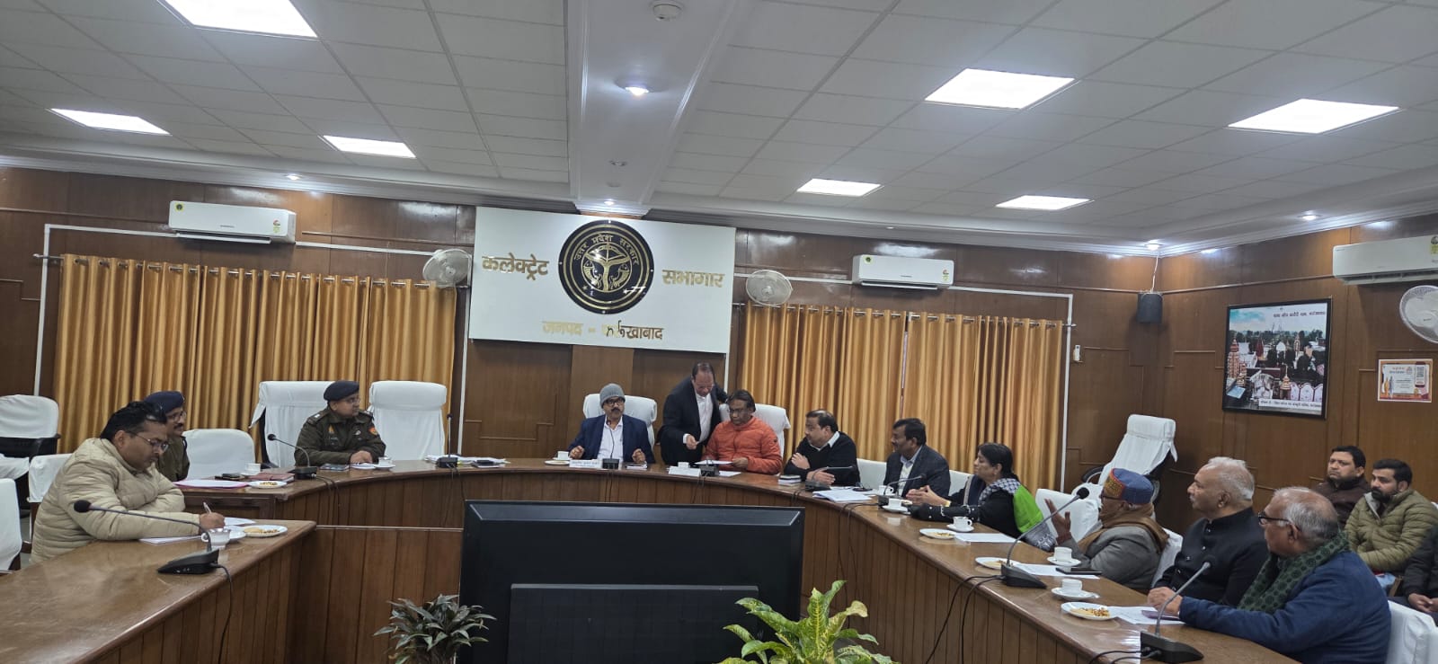 फर्रुखाबाद: मेला श्रीरामनगरिया समिति की कार्यकारिणी बैठक सम्पन्न, सदस्यता शुल्क बढ़ाने सहित कई महत्वपूर्ण प्रस्तावों पर सहमति
