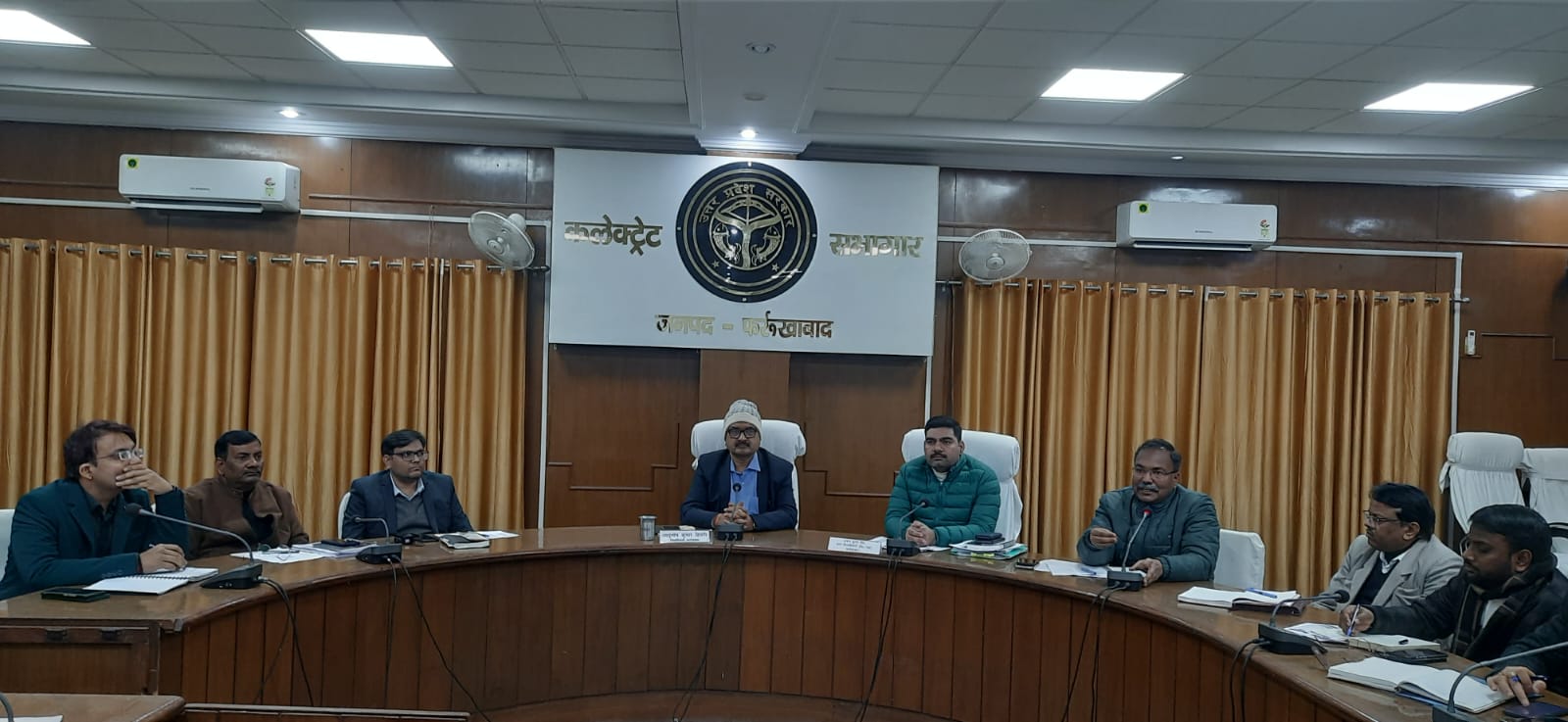 फर्रुखाबाद में निर्वाचन विषयक महत्वपूर्ण बैठक आयोजित, मतदाता सत्यापन प्रक्रिया पर विस्तृत चर्चा