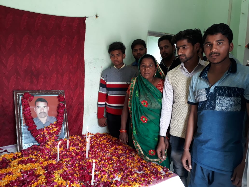 फर्रुखाबाद:शौर्य गाथा शहीद मलेटरी सिंह और वीर डॉग ‘लीला’ के सर्वोच्च बलिदान को नमन
