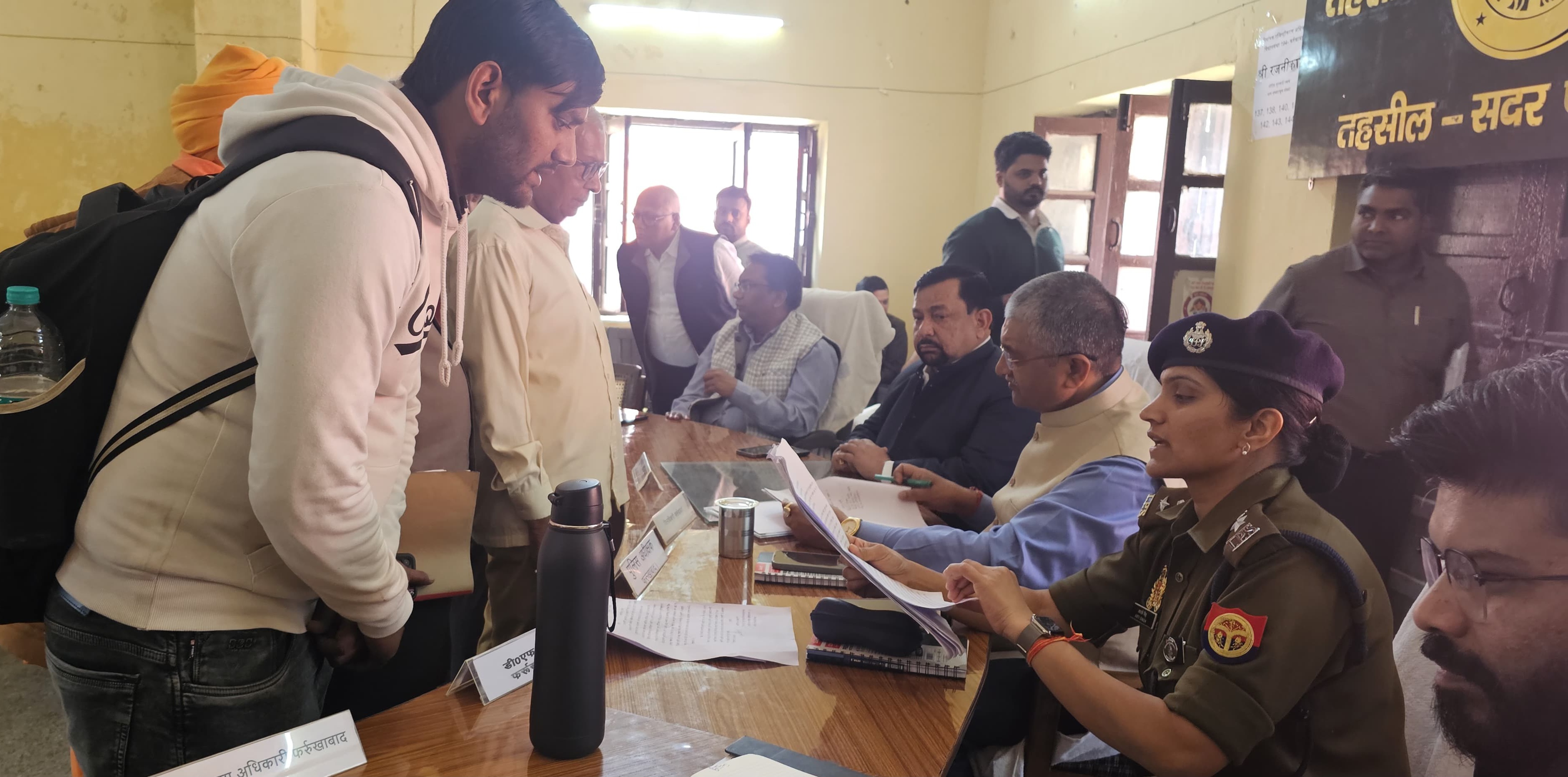 फर्रुखाबाद में सम्पूर्ण समाधान दिवस: 68 शिकायतें प्राप्त, 2 का मौके पर निस्तारण