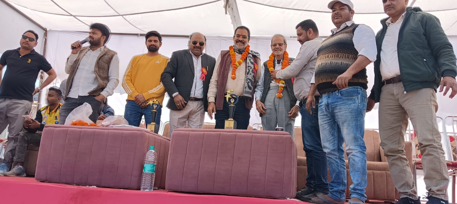 बांदा : स्वर्गीय मोहित सिंह मेमोरियल क्रांतिवीर टी10 क्रिकेट टूर्नामेंट का रोमांचक खेल