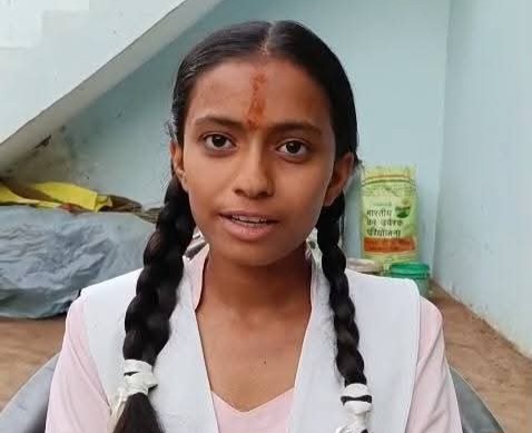 फर्रुखाबाद:UP बोर्ड 10वीं में फर्रुखाबाद की अंशिका यादव ने प्रदेश में चौथा स्थान हासिल किया, IAS बनने का सपना