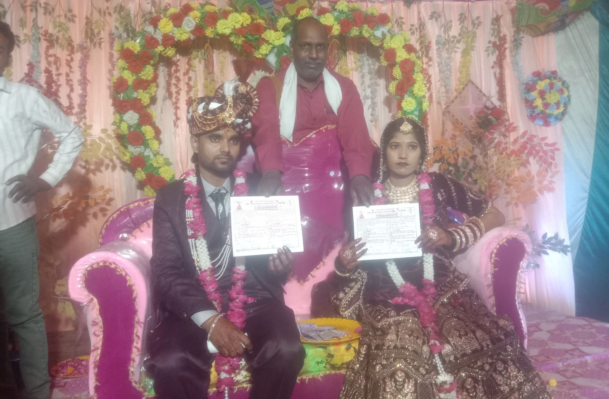 फर्रुखाबाद: बौद्ध रीति से सम्पन्न हुआ वन्दना व प्रतापसिंह का विवाह संस्कार