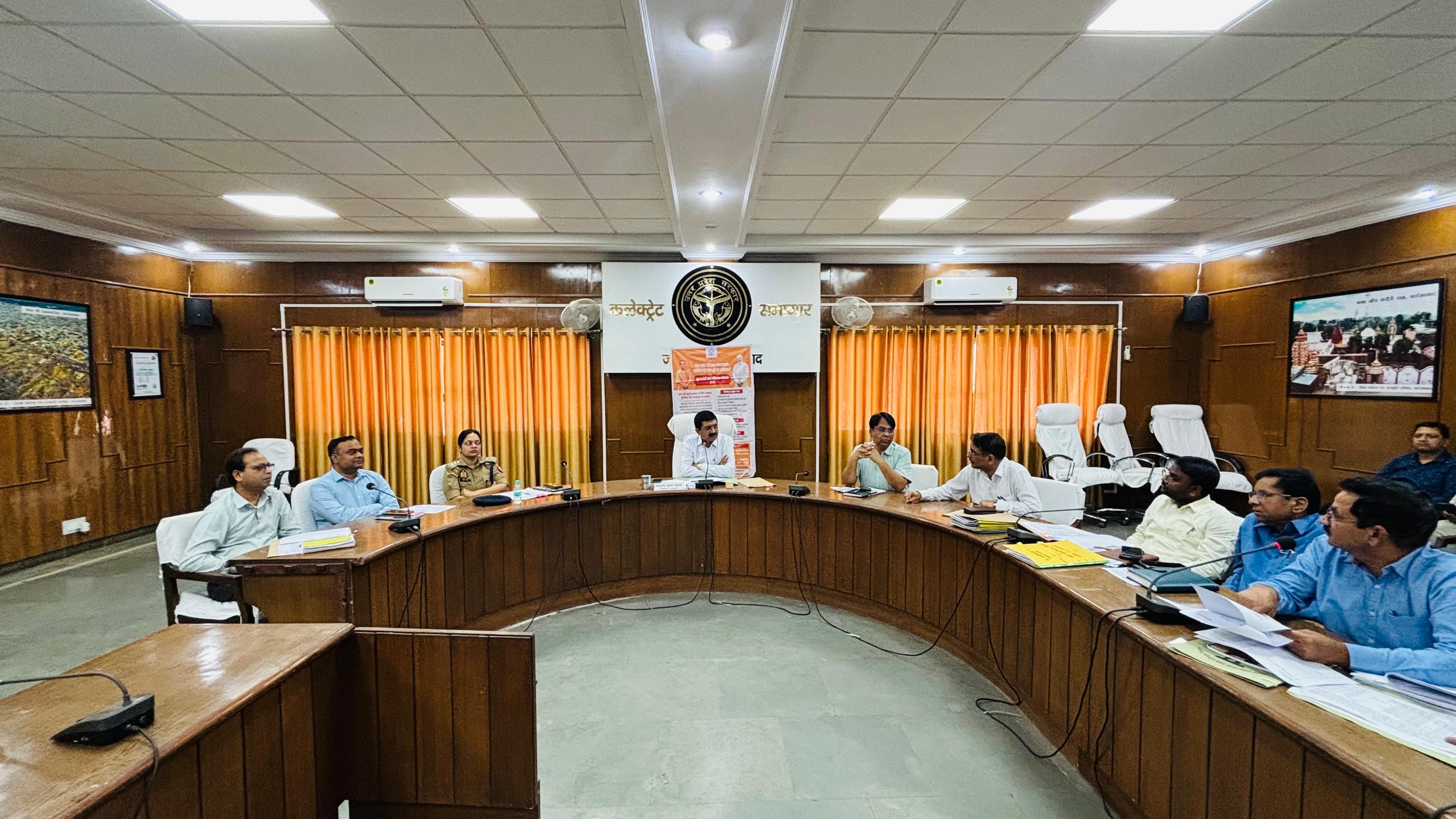 फर्रुखाबाद: मुख्यमंत्री ग्राम परिवहन योजना 2026:जिले में ग्रामीण परिवहन को मिलेगा नया विस्तार, कई मार्गों पर संचालन को मंजूरी