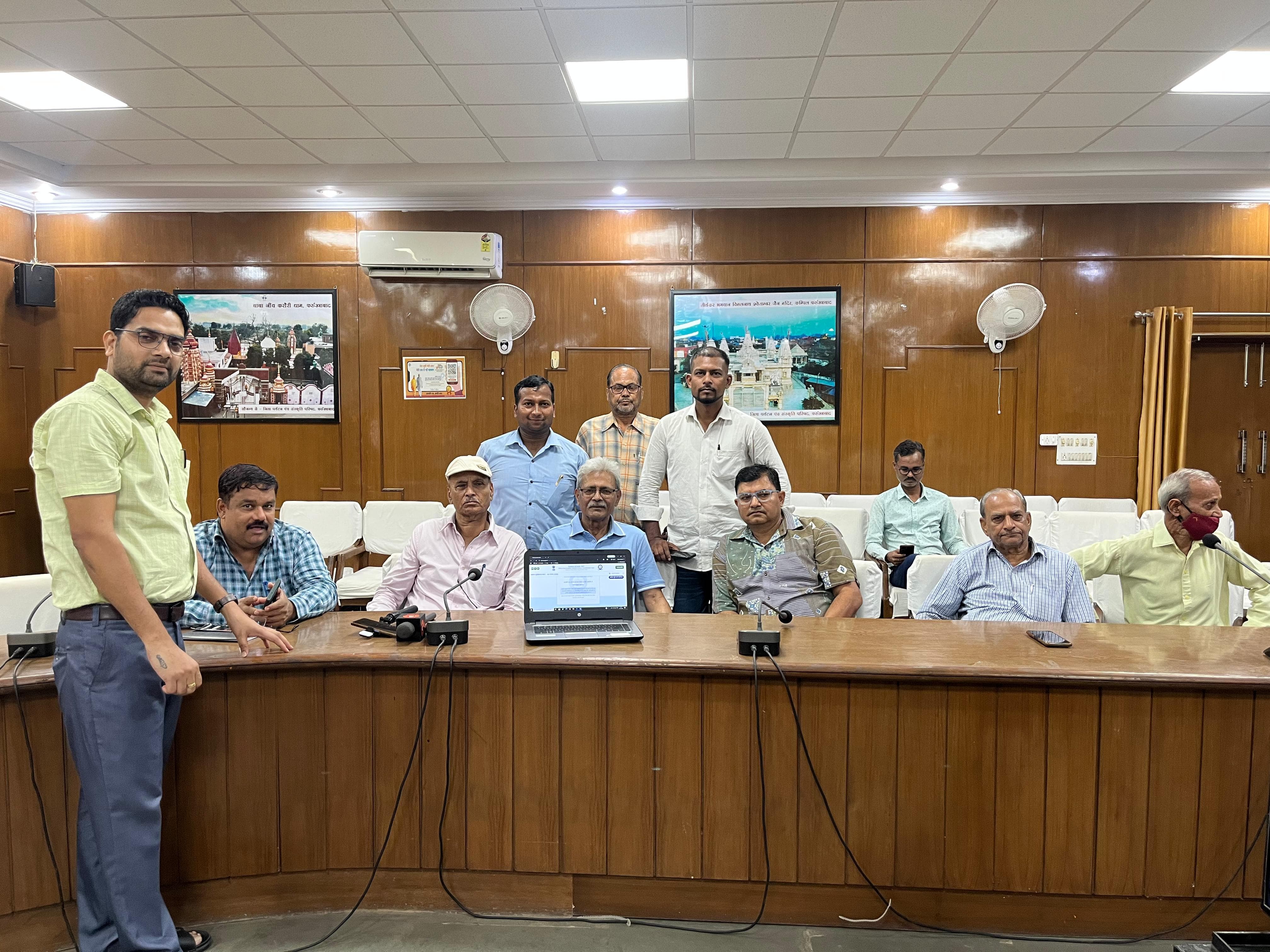 फर्रुखाबाद:जनगणना-2027 की स्व-गणना प्रक्रिया को लेकर मीडिया कर्मियों को किया गया जागरूक