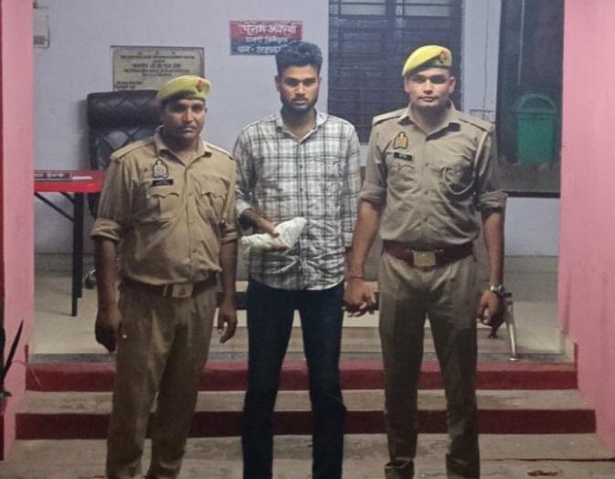 फर्रुखाबाद:जहानगंज पुलिस को मिली सफलता, अवैध तमंचा व कारतूस सहित युवक गिरफ्तार