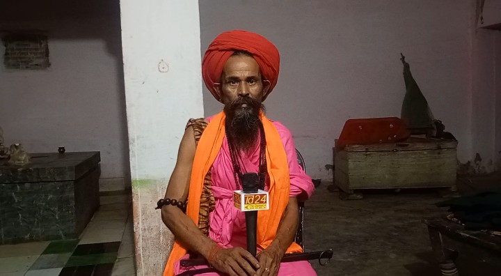 लखीमपुर खीरी : बाइक सवार दो अज्ञात युवकों ने बाबा सेवा दास पुजारी से मारपीट कर की लूटपाट