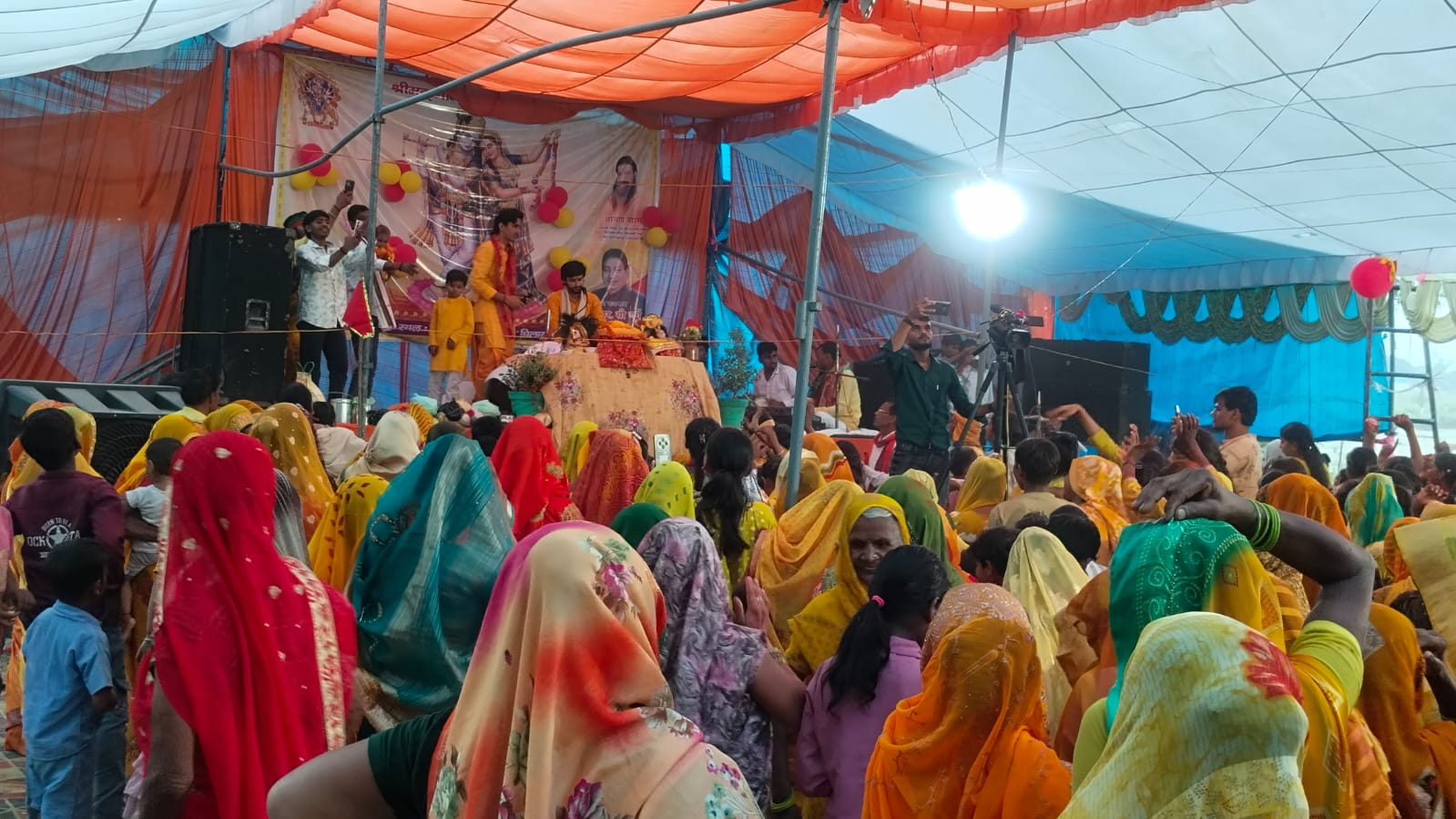 एटा: व्यास जी आश्रम में श्रीमद्भागवत कथा का छठा दिन