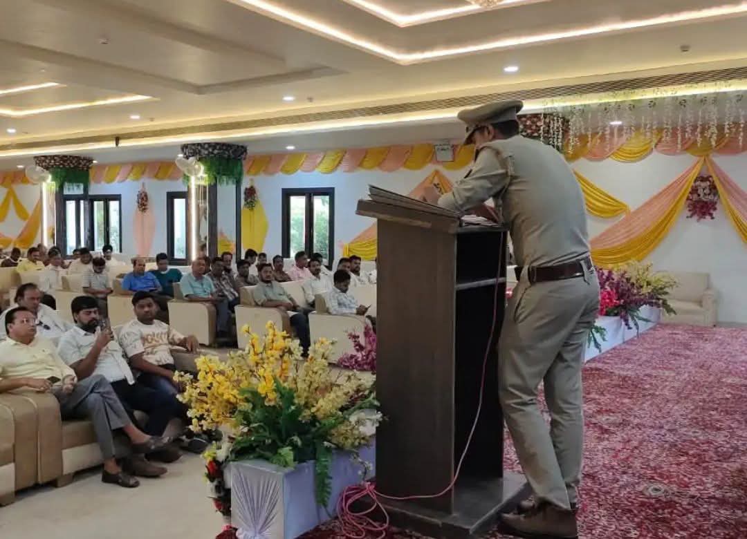 फर्रुखाबाद:गेस्ट हाउस के लिए दमकल विभाग की एनओसी अनिवार्य, कार्यशाला में बताए गए अग्नि सुरक्षा मानक