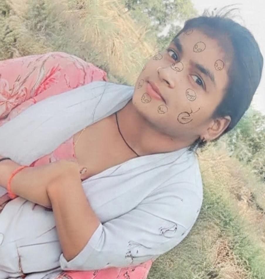 रायबरेली: संदिग्ध परिस्थितियों मे छत से गिरकर किशोरी की हुई मौत परिजनों ने बताया दौड़ा की बीमारी
