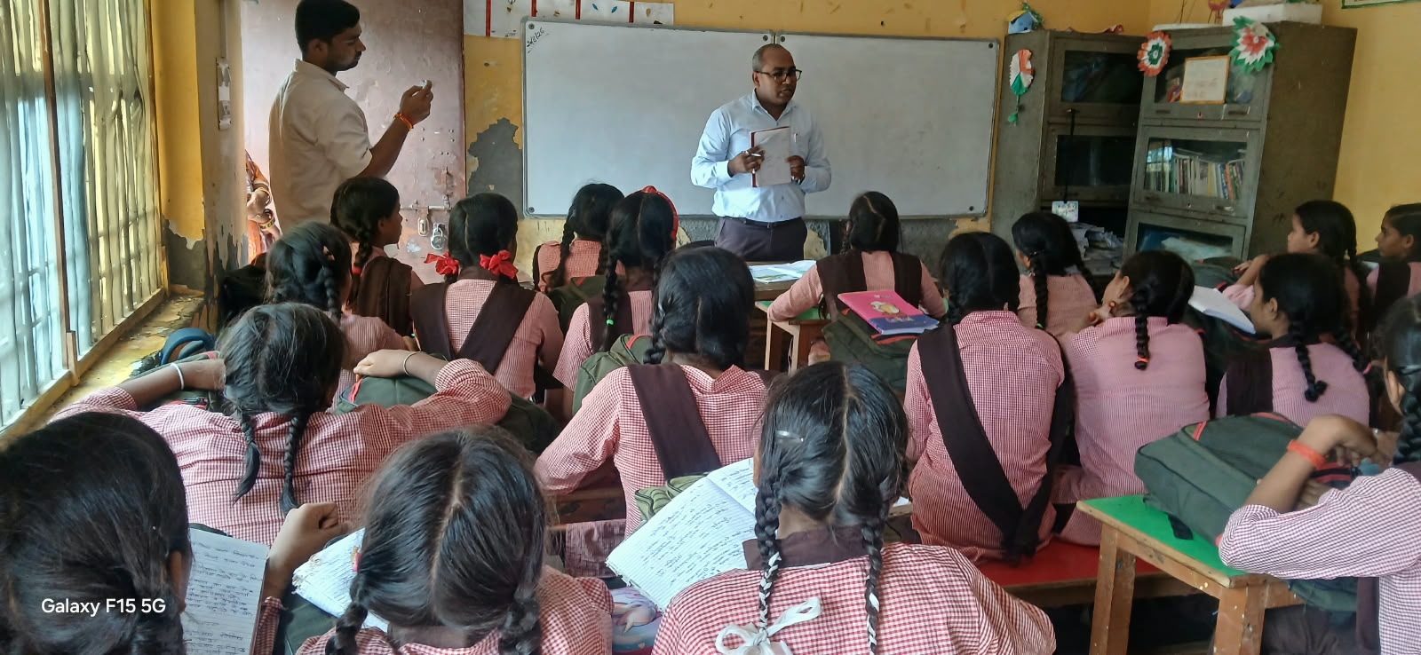 फर्रुखाबाद:राजकीय माध्यमिक विद्यालयों व बालिका छात्रावासों में व्यवस्थाओं की जांच, कमियां दूर करने के निर्देश