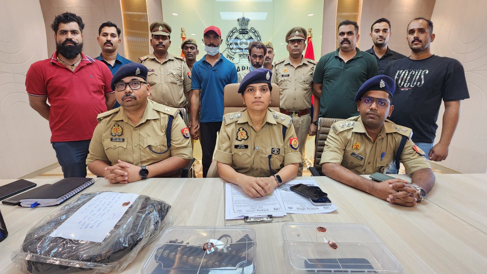 फर्रुखाबाद: कादरीगेट पुलिस ने बाइक चोर गिरोह का किया खुलासा, दो आरोपी गिरफ्तार; 3 चोरी की बाइक व कटे पार्ट्स बरामद