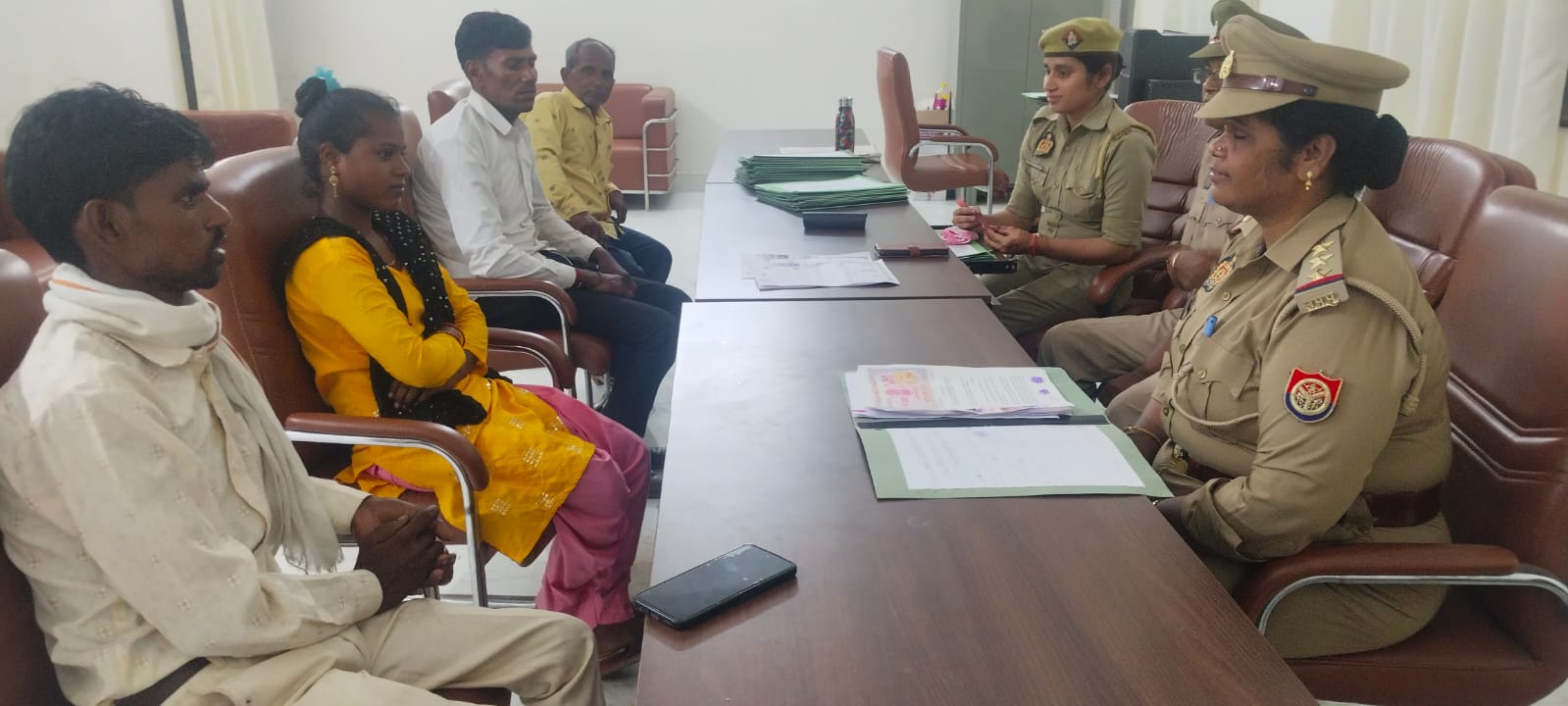 कन्नौज में परिवार परामर्श केन्द्र ने बचाया एक परिवार, पति-पत्नी ने भुलाए मनमुटाव