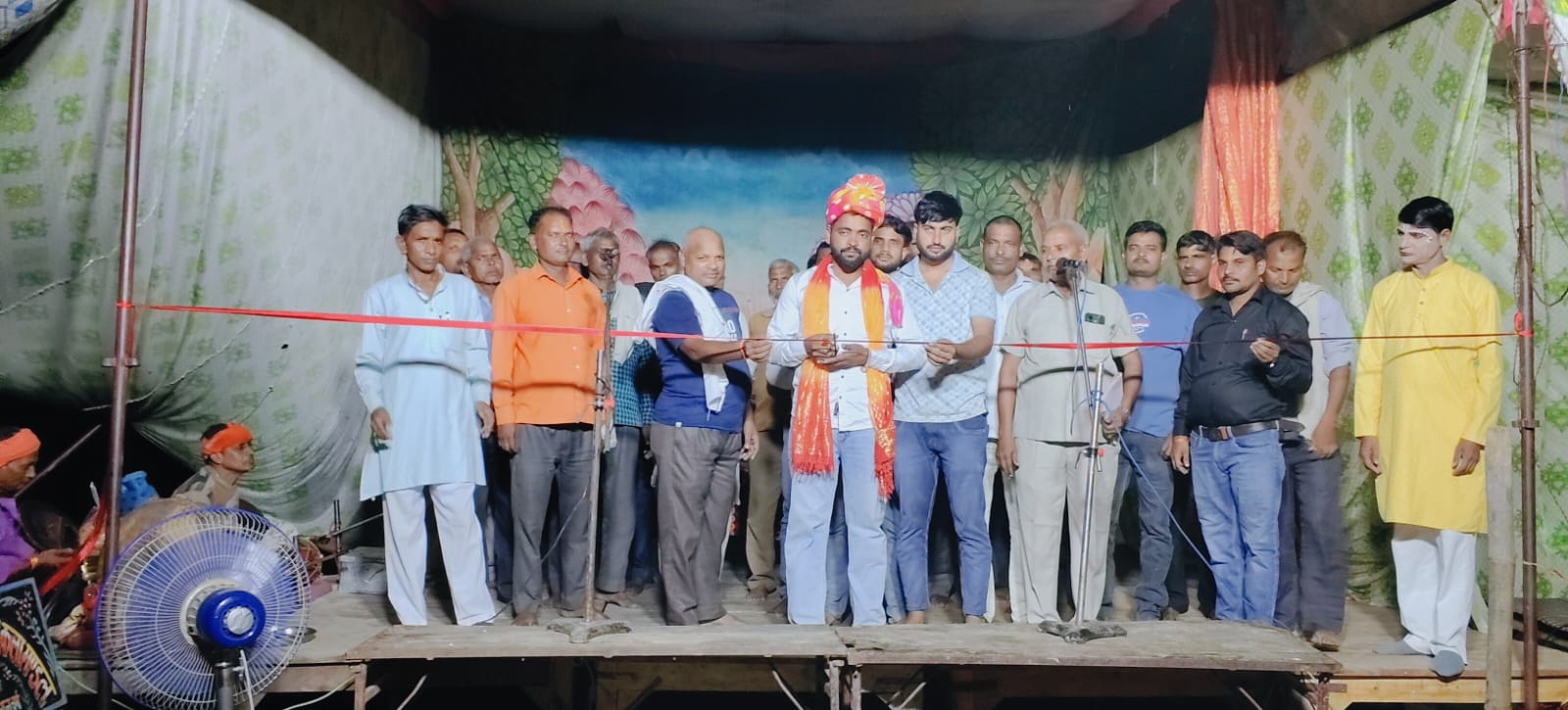रामलीला में छठवीं बार अवधेश राजपूत ने काटा फीता