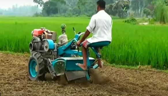 जौनपुर :पावर टिलर बना खेती का सहारा, 50 प्रतिशत अनुदान से किसान को मिली बड़ी राहत