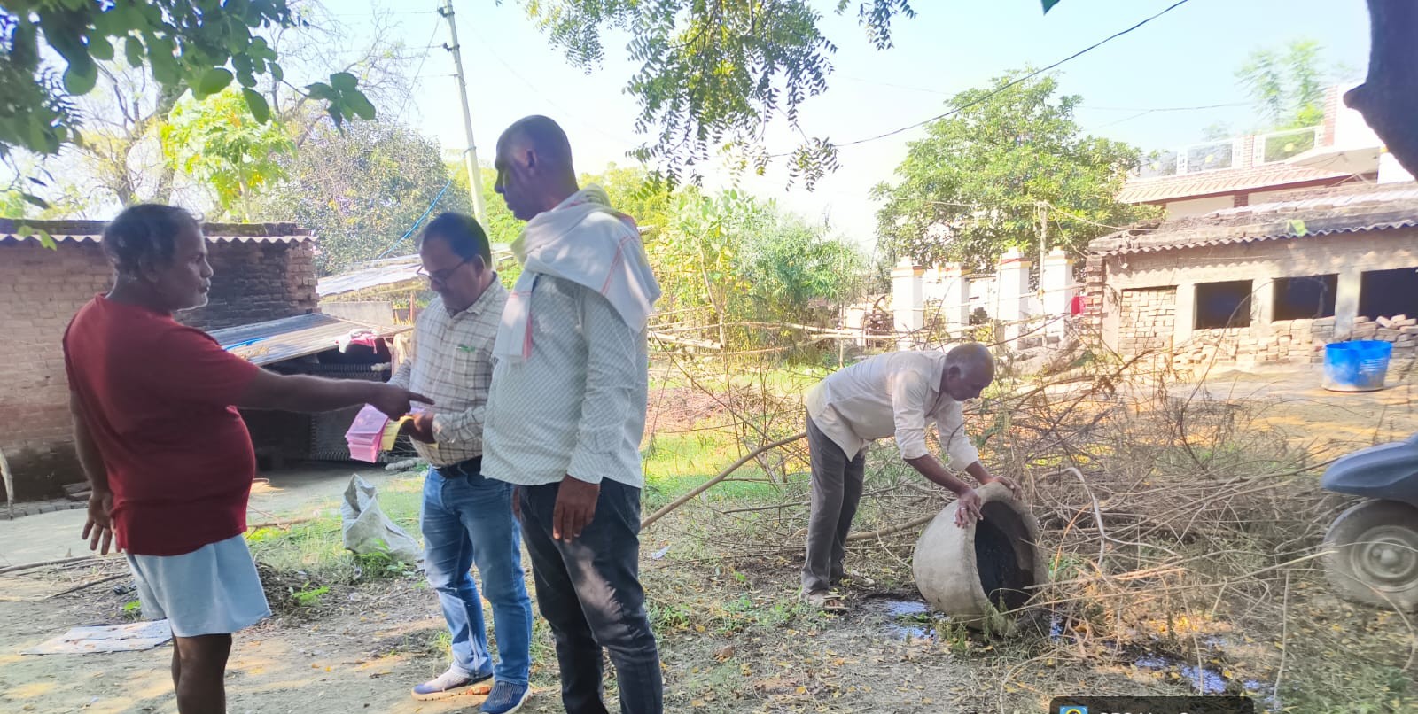 जौनपुर :डेंगू,  मलेरिया, , दिमागी बुखार, स्क्रब टायफस, टीबी, कुष्ठ आदि के रोकथाम व नियंत्रण हेतु  विभिन्न गतिविधियां, व्यापक प्रचार प्रसार का कार्य माइक्रोप्लान के अनुसार हो रहीं संपादित 
