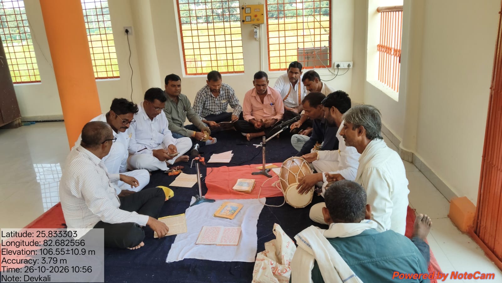 जौनपुर :जनपद की तहसीलों, विकास खंडों एवं ग्राम पंचायतों में धूमधाम से मनाई गई महर्षि वाल्मीकि जयंती