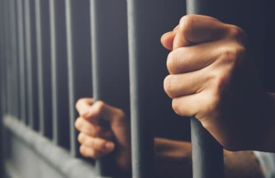 फर्रुखाबाद: चार शातिर अपराधियों को 05-05 वर्ष और 02 माह के साधारण कारावास व अर्थदंड की सजा