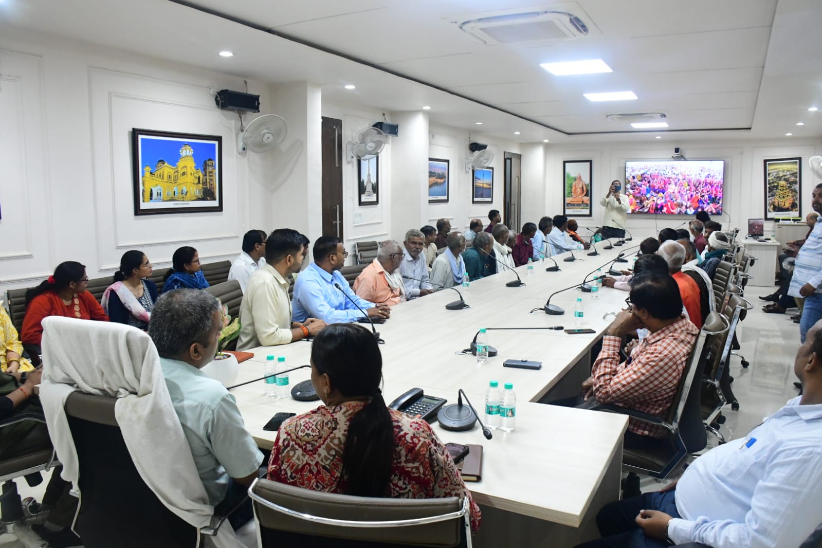 प्रयागराज के लगभग 5,96,000 किसानों को भी हस्तांतरित हुई किसान सम्मान निधि की 24वीं किस्त,